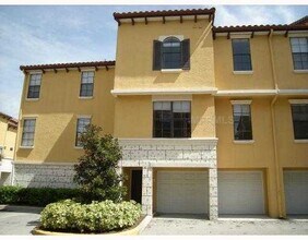Building Photo - 6119Metr107