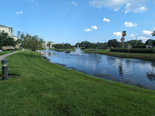 Building Photo - "Beautiful Move-In Ready 3/2 Condo near Town Center & UNF - Don't Miss This Opportunity!"