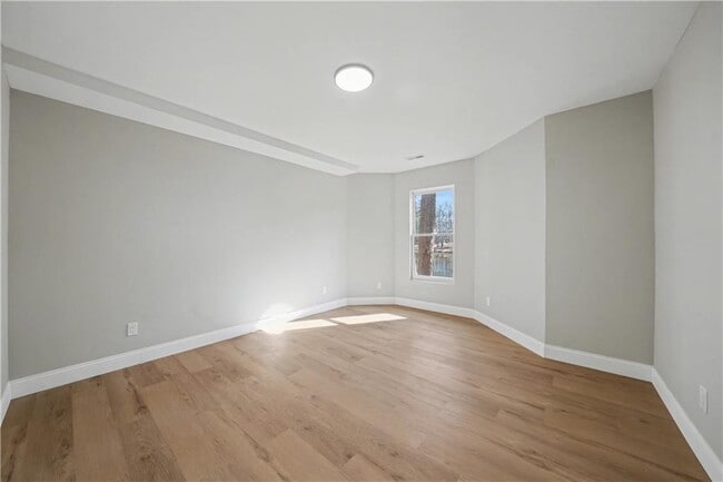 Building Photo - 195 Brightmore Way