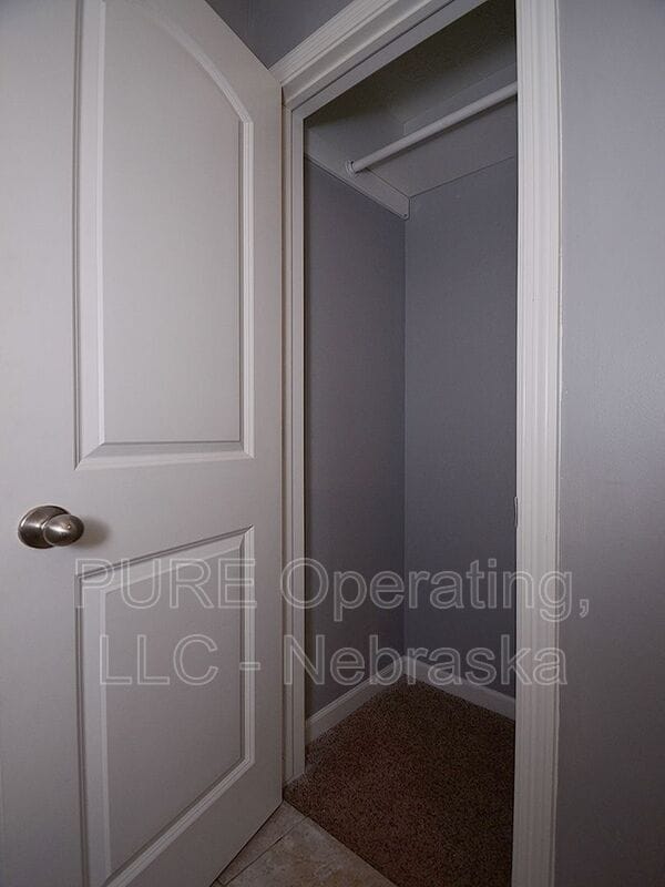 Building Photo - 540 S 30th St