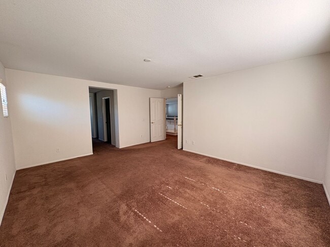Building Photo - EASTVALE GREAT NEIGHBORHOOD- 4+2.5 EXECUTIVE HOME, QUIET NEIGHBORHOOD - AVAILABLE NOW!!! ONLY 2 C...