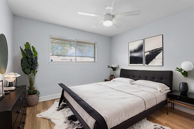Building Photo - 202 Coppersmith Dr