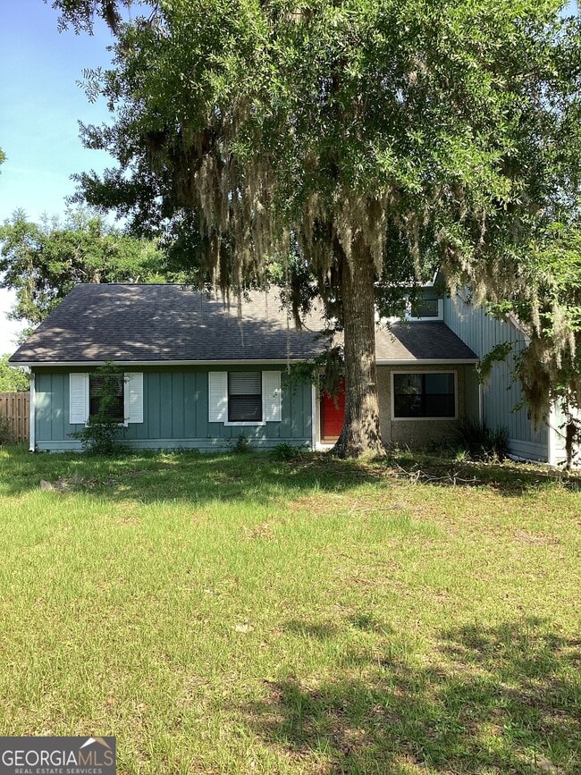 Building Photo - 2902 Plantation Dr