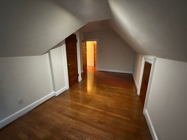 Building Photo - 312 South Upper Street, Lexington KY (Third Floor Unit)