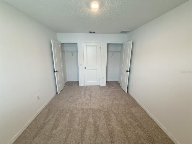 Building Photo - 3102 Skyline Lp