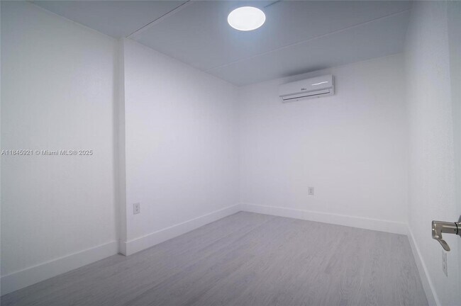 Building Photo - 595 NW 139th Terrace