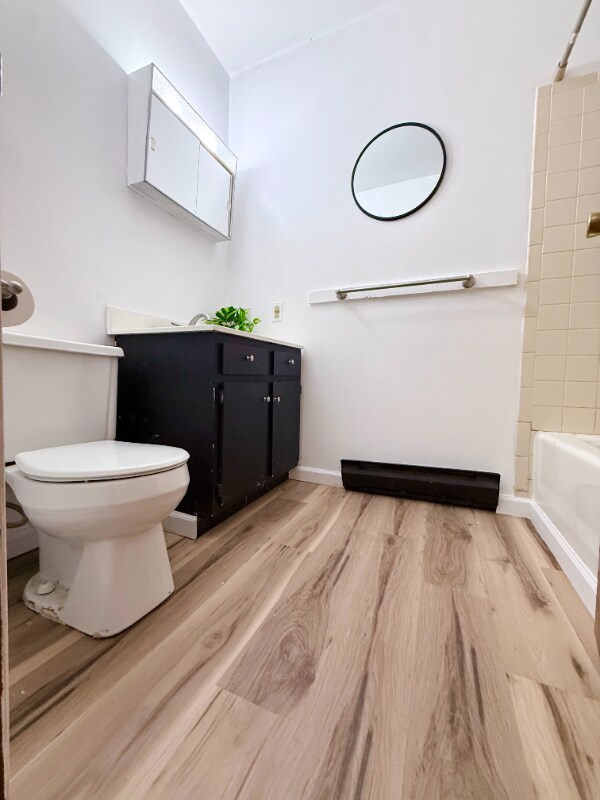 Building Photo - 32 Myrtle Ave