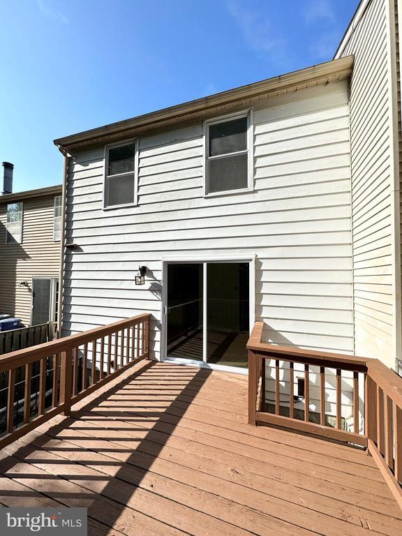 Building Photo - 9540 Orbitan Ct