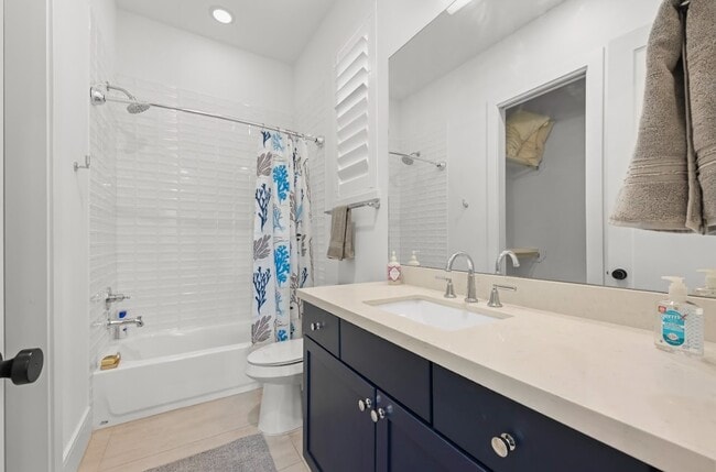 Building Photo - 804 Patterson St