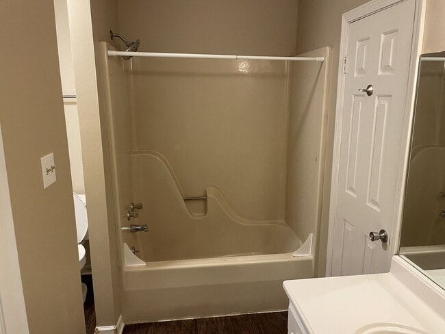 Building Photo - AVAILABLE SOON!!