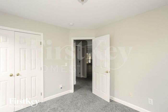 Building Photo - 3749 Bentley Pl SW