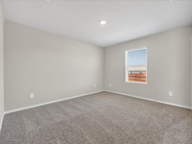Building Photo - 5568 Corduroy Rd