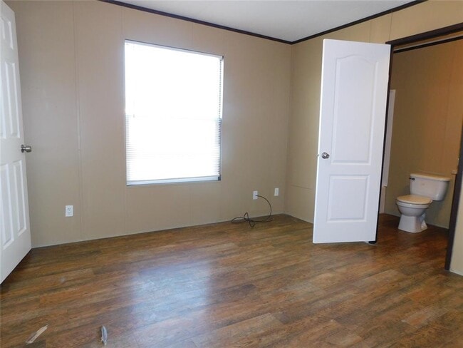 Building Photo - 112 FM972