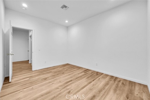 Building Photo - 3359 S Myrtle Dr