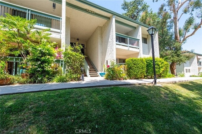 Building Photo - 23637 Park Capri