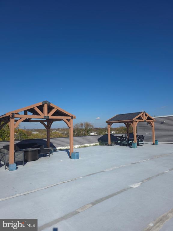 Building Photo - 3925 Haverford Ave