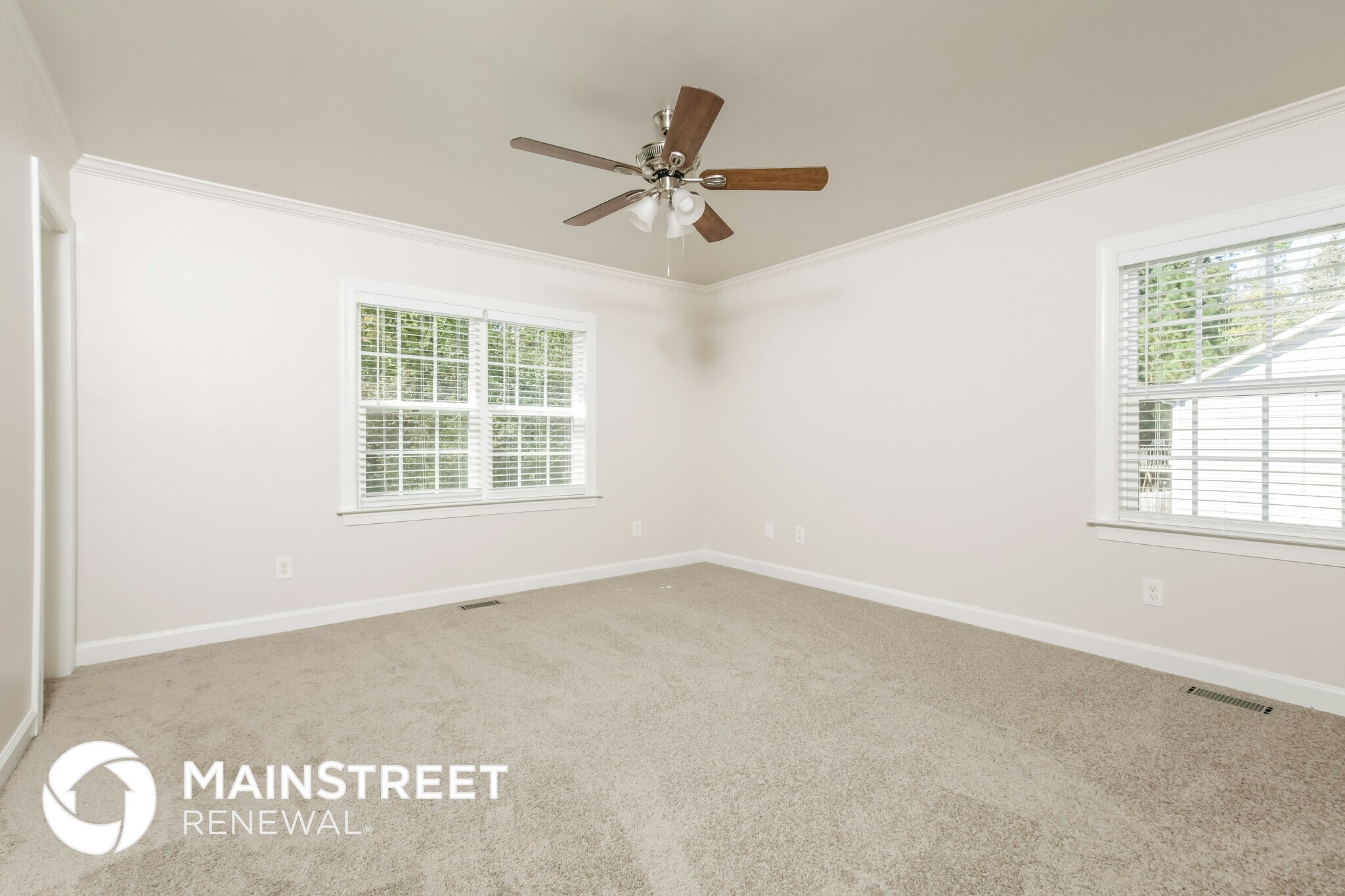 Building Photo - 120 Carrington Ave