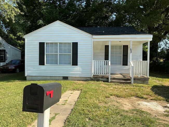 Primary Photo - Section 8 Approved