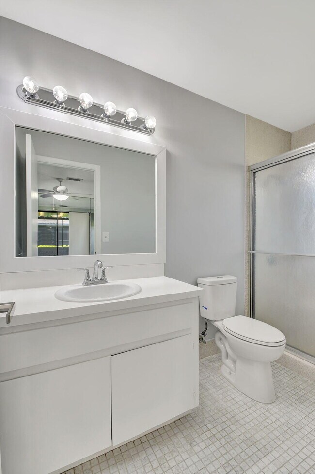 Building Photo - 4185 Turnberry Cir