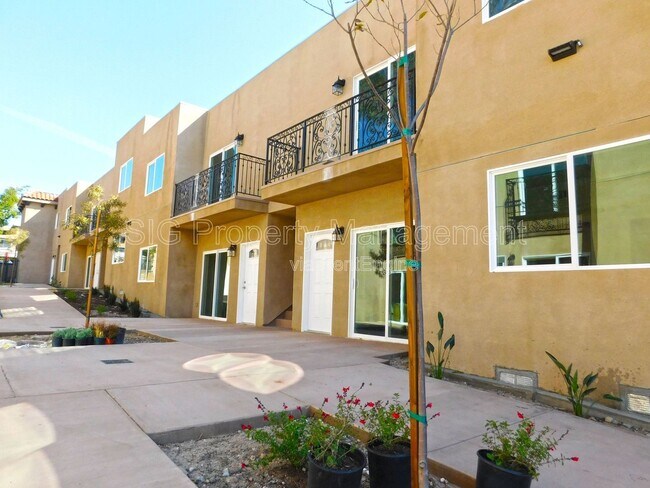 Building Photo - 10215 Tujunga Canyon Blvd