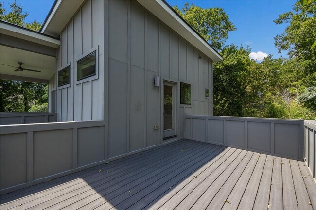 Building Photo - 4310 Jinx Ave