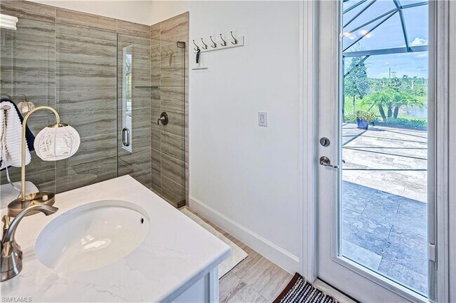 Building Photo - 18460 WildBlue Blvd
