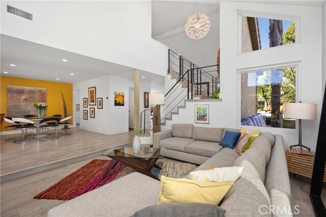 Building Photo - 25671 Cresta Loma