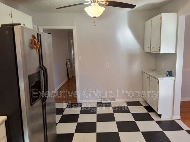 Building Photo - 813 Mohave Ct