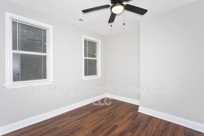 Building Photo - 3006 Brooklyn Ave