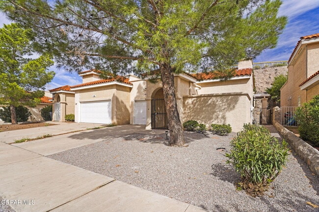Building Photo - 143 N Alto Mesa Dr