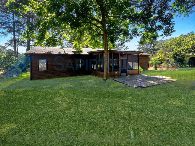 Building Photo - 106 Springwood Valley Rd