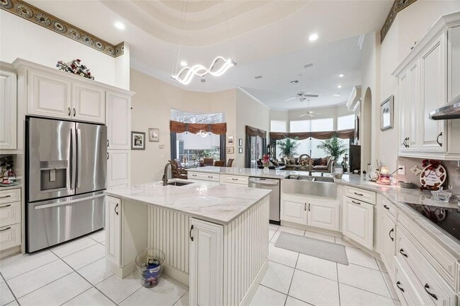 Building Photo - 8742 Southern Breeze Dr