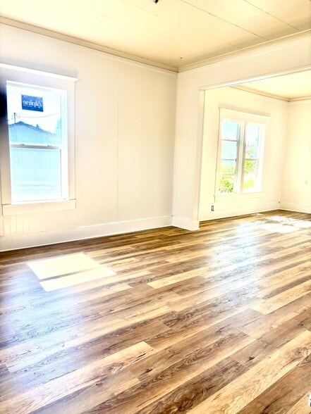 Your front room, nice and bright! - 601 J Street
