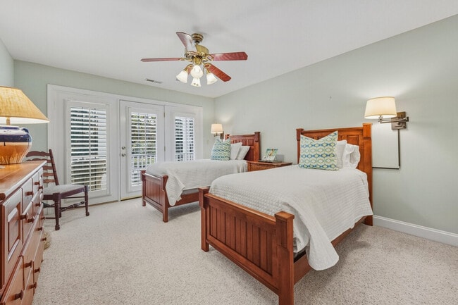 Building Photo - 21 Wallace Pate Dr