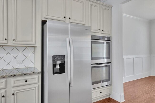 Building Photo - 56 Addison Woods Dr