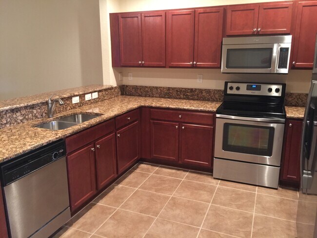 Building Photo - 3222 NW 31st Terrace