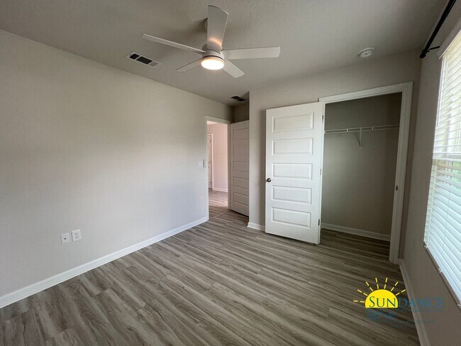 Building Photo - 2665 Saltgrass Wy