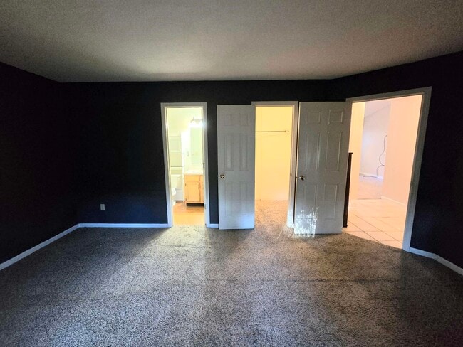 Building Photo - 235 Spring Forest Ct