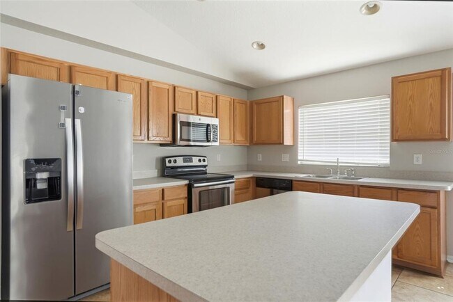 Building Photo - 3816 Beaumont Loop