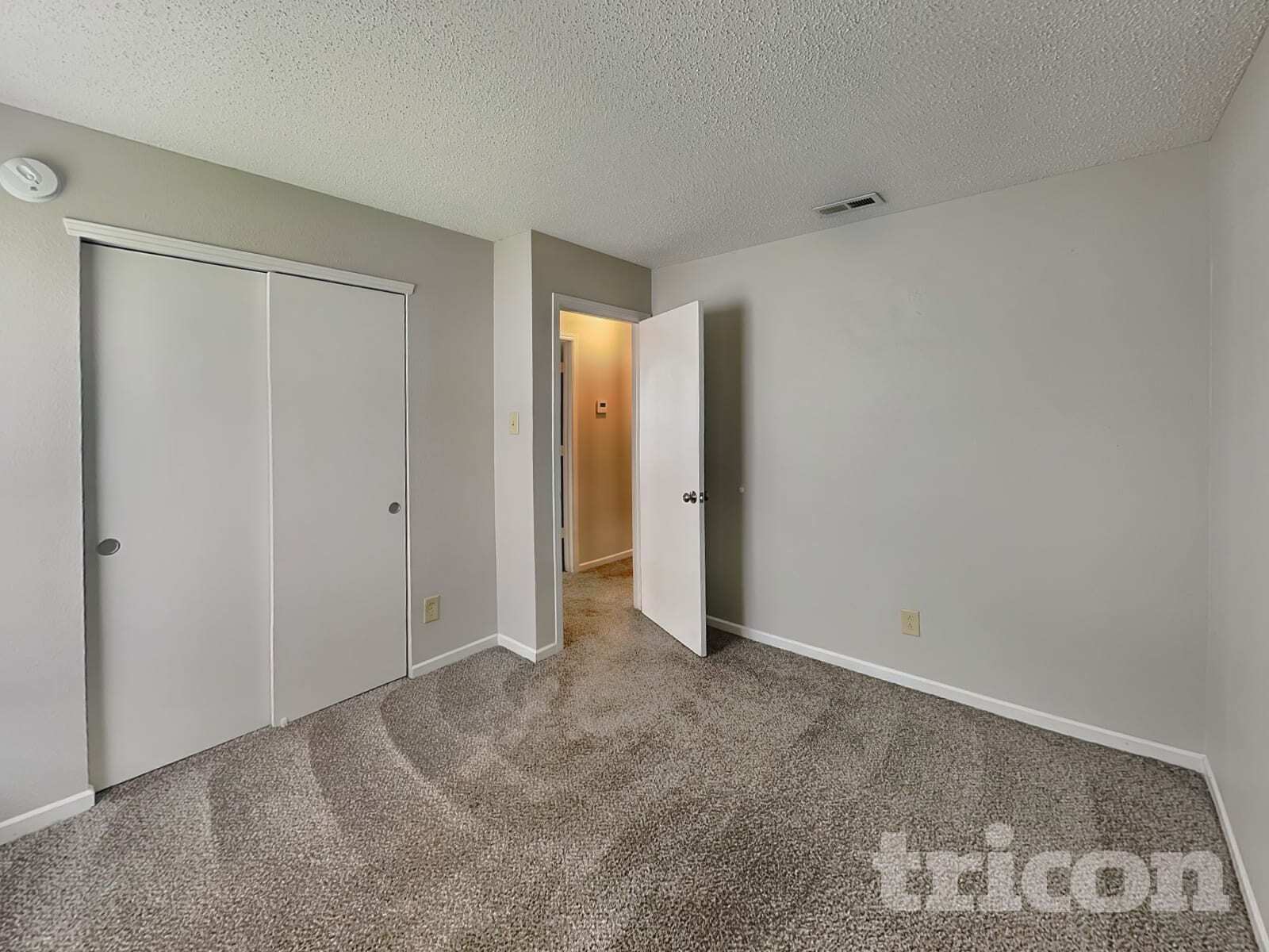 Building Photo - 3146 Brandenburg Dr