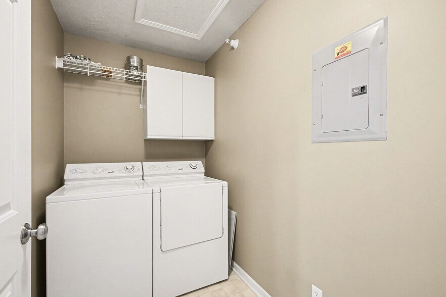 Building Photo - 8410 Jasonville Ct SE