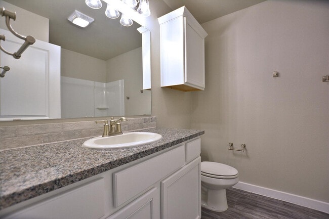 Building Photo - 1909 135th St