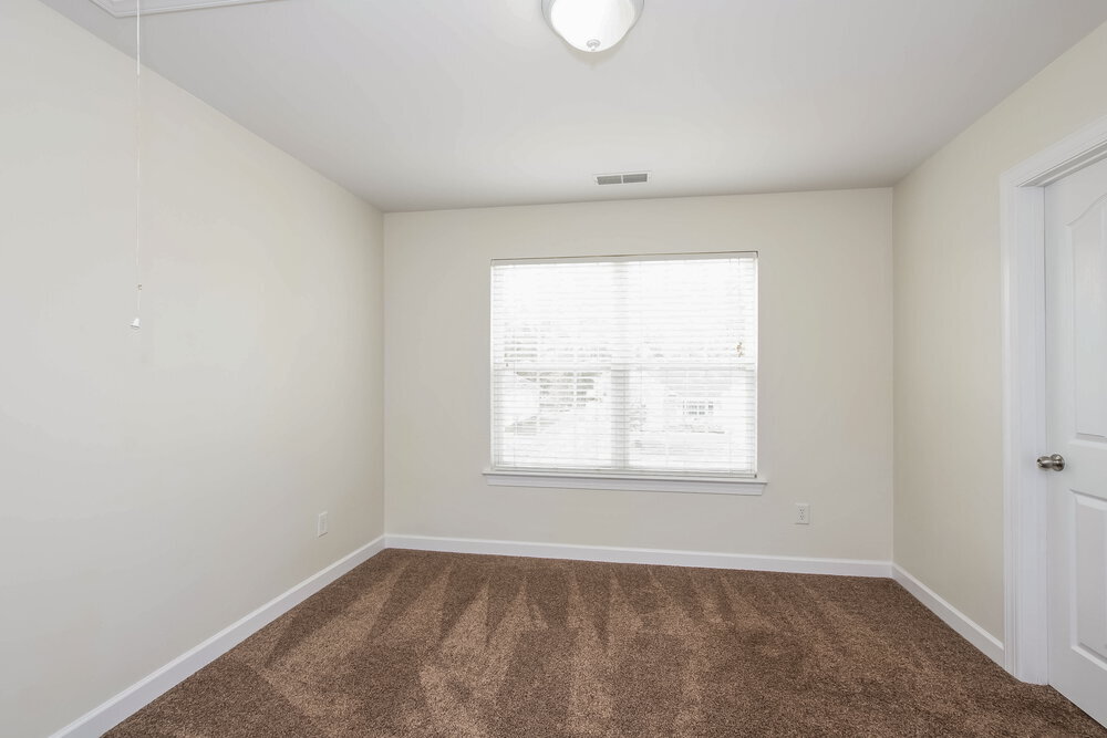 Building Photo - 539 Meredith Court