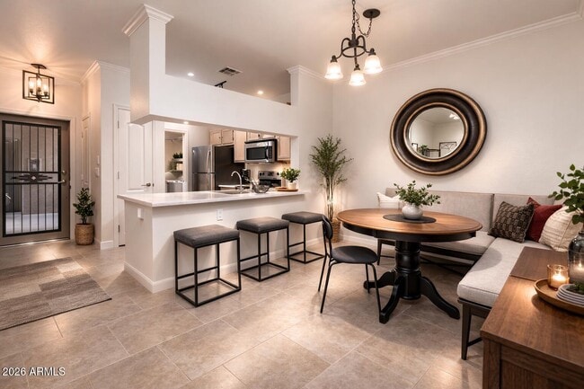 Building Photo - 16013 S Desert Foothills Pkwy