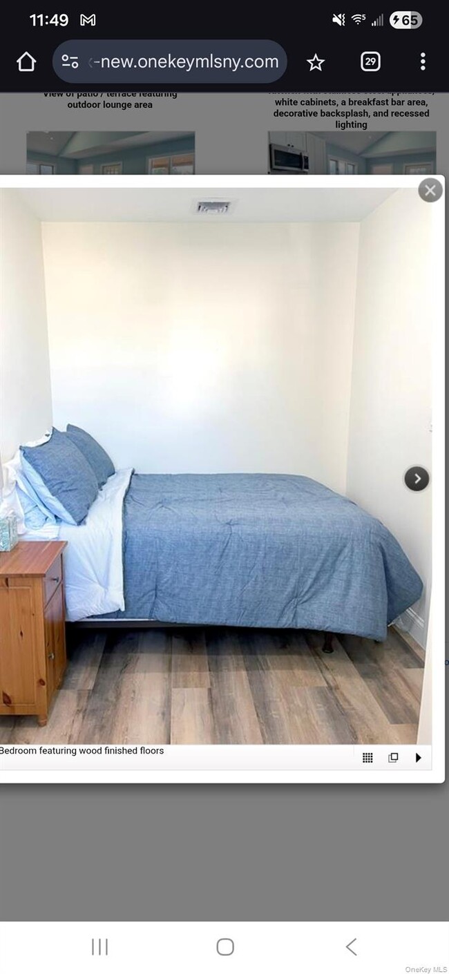 Building Photo - 44 Oswego Ave