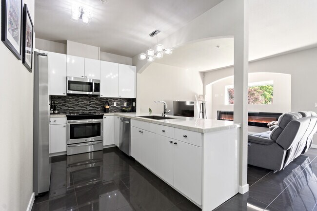 Building Photo - 14335 Simonds Rd NE