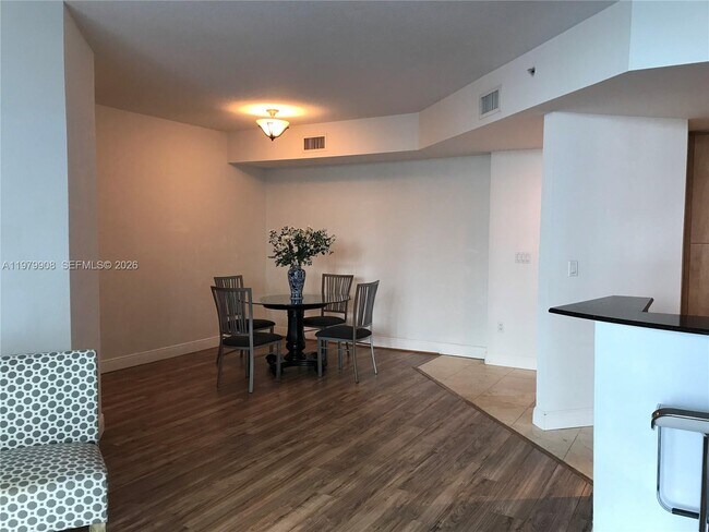 Building Photo - 7900 Harbor Island Dr