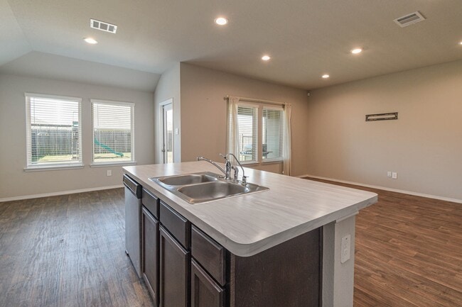 Building Photo - 21540 Rustic Elm Dr
