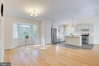 Building Photo - 3120 Creedon Dr