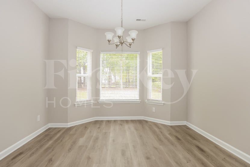 Building Photo - 11210 Isthmus Ct